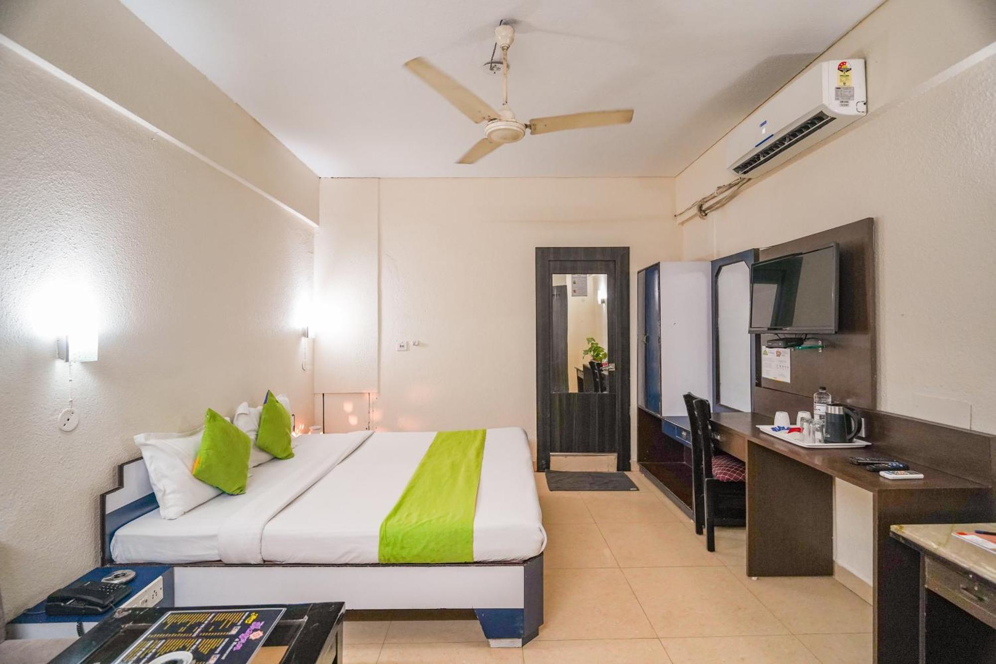 Hotel The Shagun Бхопал Экстерьер фото