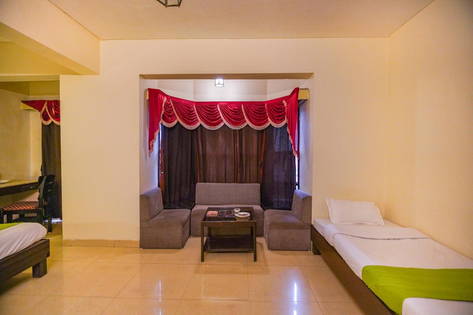 Hotel The Shagun Бхопал Экстерьер фото