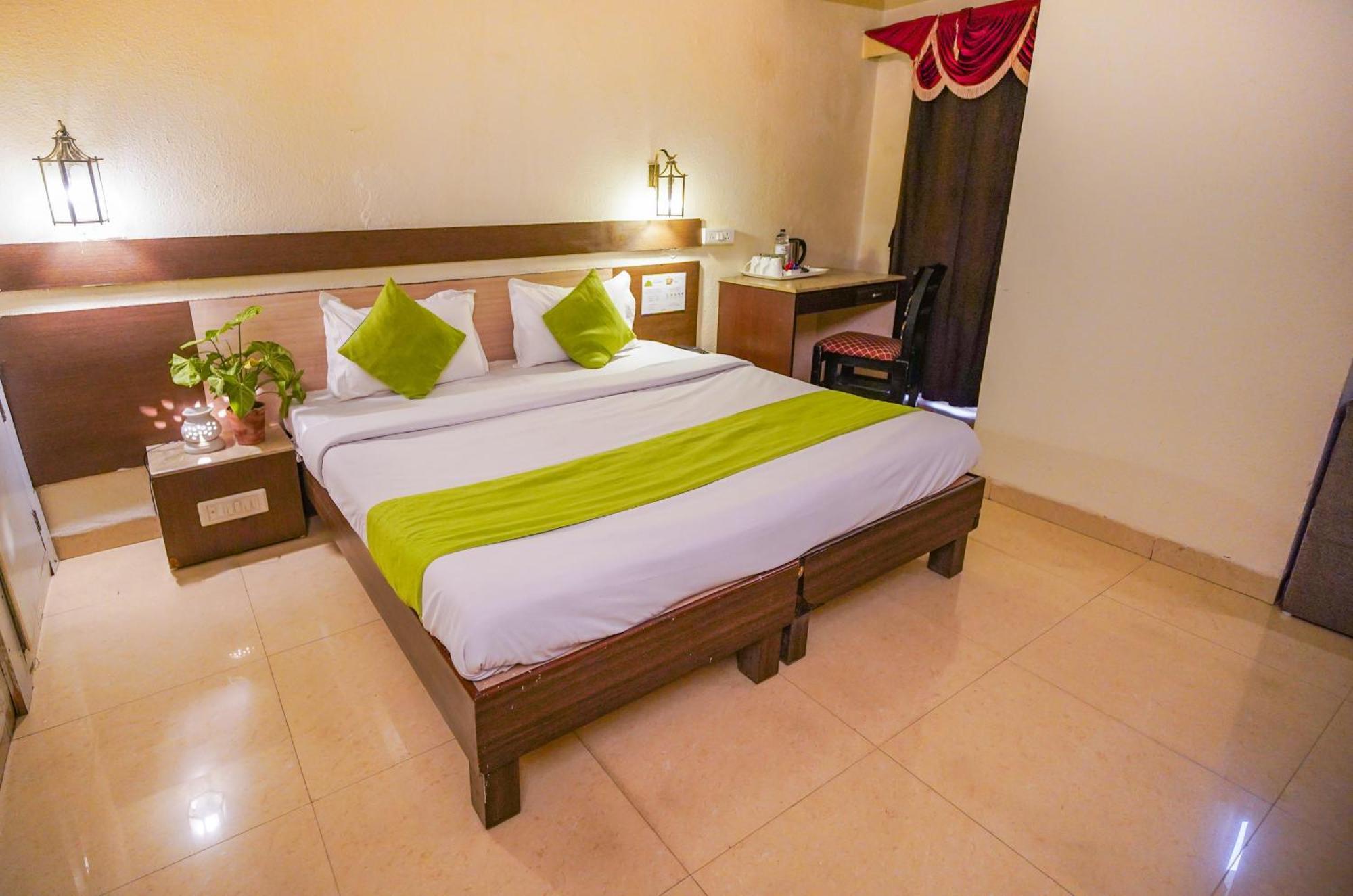 Hotel The Shagun Бхопал Экстерьер фото